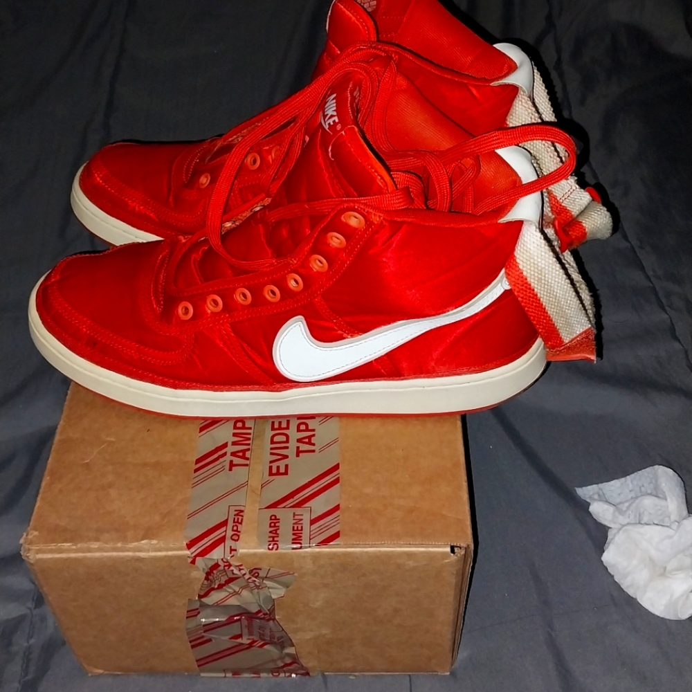 Mens nike varsity edition